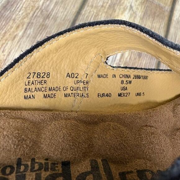 NWT Cobbie Cuddlers Black Leather Chunky Heel Sandals Womens Sz 8.5W - Picture 6 of 6